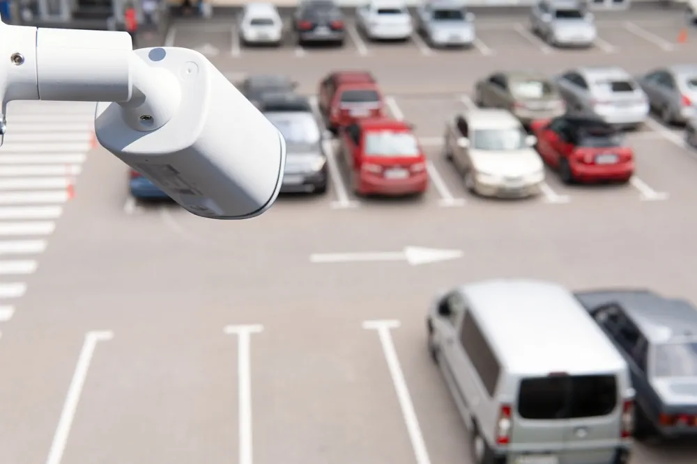 Sicheres Parken am Flughafen